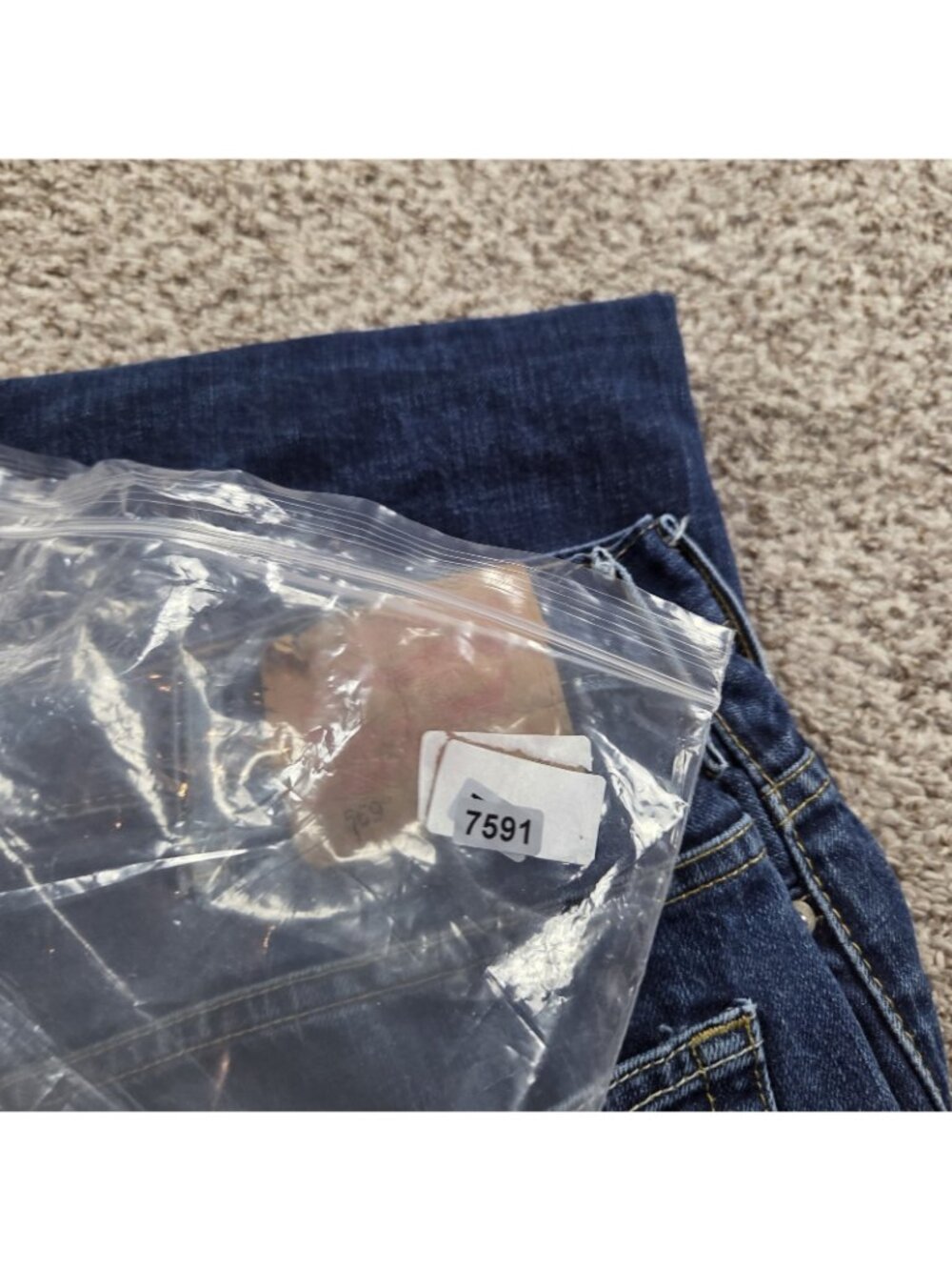 Levi's 569 Jeans Mens 38x32 Blue Loose Fit Straight Dark Wash Denim - Picture 7 of 7